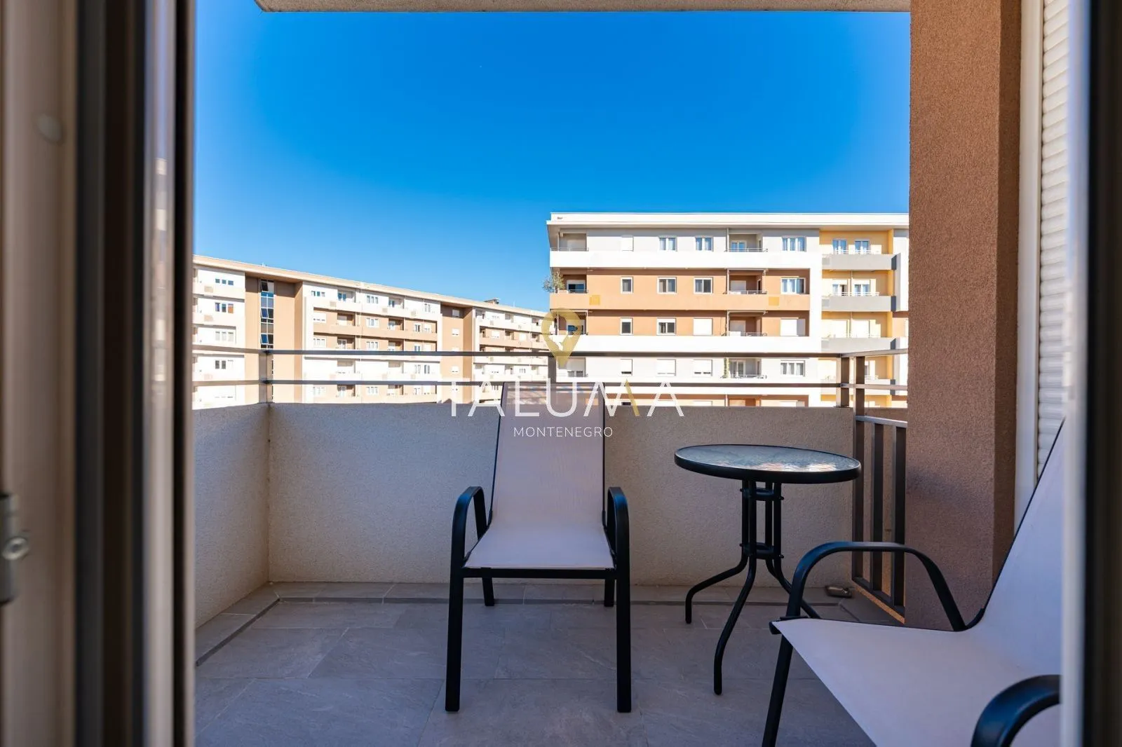 Izdavanje, dvosoban stan, 68m², City Kvart, Podgorica