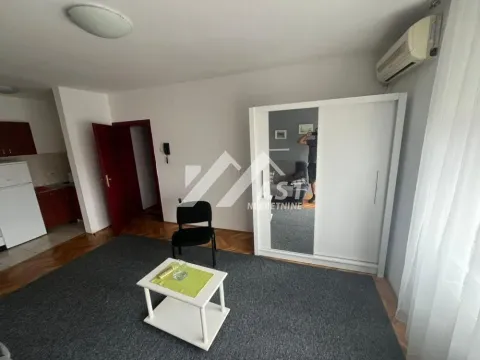Rent, apartment, 30m², Nova Detelinara, Novi Sad Sve Podlokacije - image 3