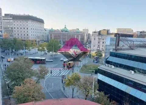 Izdavanje, trosoban stan, 85m², Stari Grad, Beograd