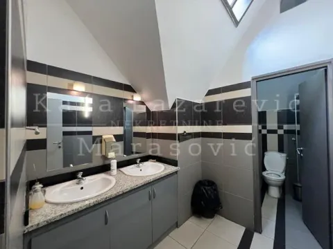 Sale, office space, 310m², Stari Grad, Beograd - image 16