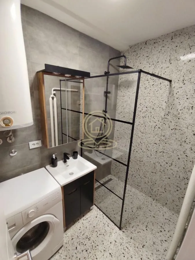 Rent, three bedroom apartment, 88m², Stari Grad, Beograd