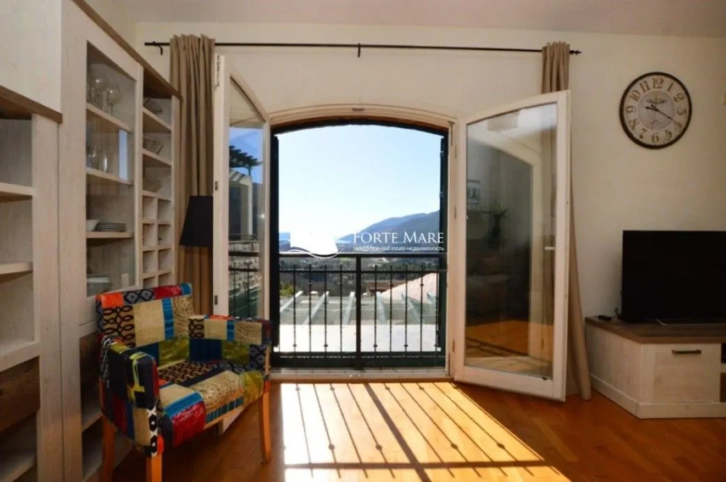 Prodaja, jednosoban stan, 67m², Lučići, Herceg Novi