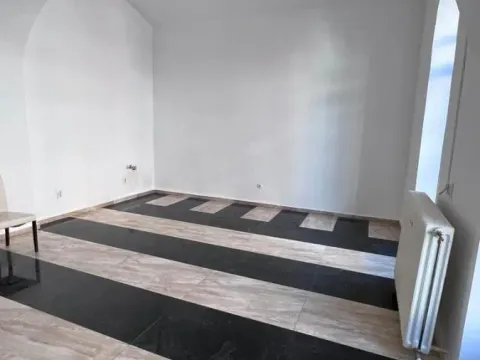 Prodaja, poslovni prostor, 350m², Centar, Novi Sad - image 3