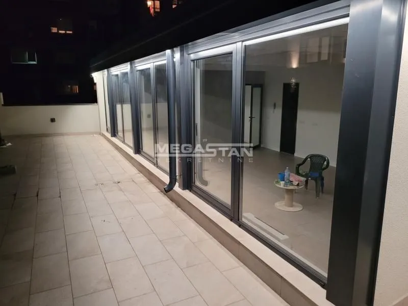 Sale, office space, 375m², Vračar Centar, Vračar Sve Podlokacije