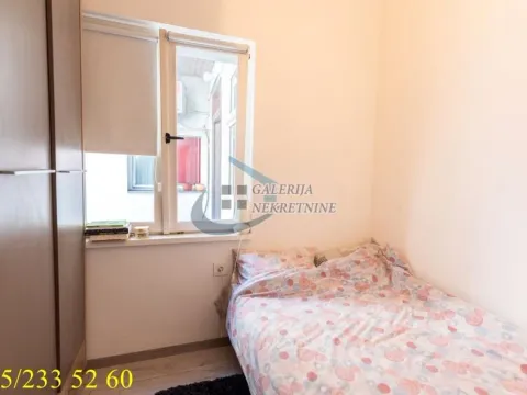 Prodaja, trosoban stan, 70m², Gundulićev Venac, Beograd - image 9