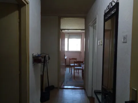 Sale, three bedroom apartment, 61m², Centar, Kragujevac - image 2