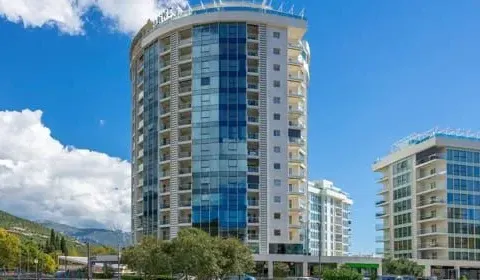Sale, three bedroom apartment, 181m², Budva, Crna Gora - image 1