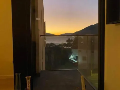 Sale, one bedroom apartment, 52m², Donja Lastva, Tivat - image 10