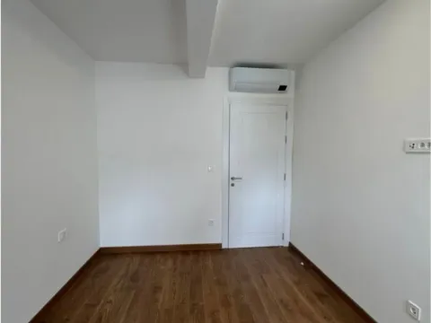 Izdavanje, dvosoban stan, 64m², Podgorica, Crna Gora - image 7