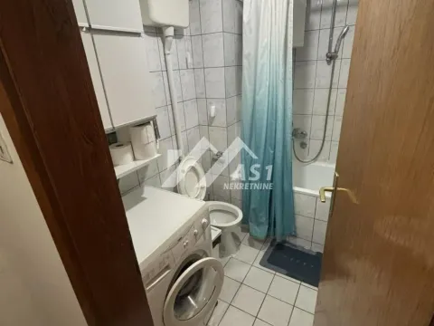 Izdavanje, stan, 25m², Rotkvarija, Novi Sad Sve Podlokacije - image 6