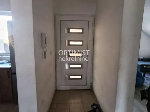 Rent, three bedroom apartment, 100m², Ledine, Beograd - image 11