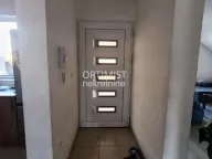 Izdavanje, trosoban stan, 100m², Ledine, Beograd - image 11