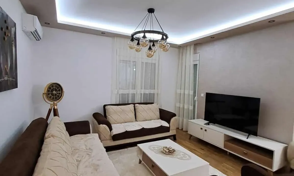 Izdavanje, dvosoban stan, 66m², Zabjelo, Podgorica