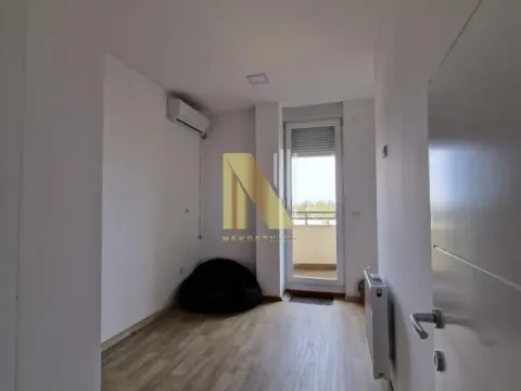 Prodaja, stan, 141m², Bulevar patrijarha Pavla, Novi Sad Sve Podlokacije - image 5