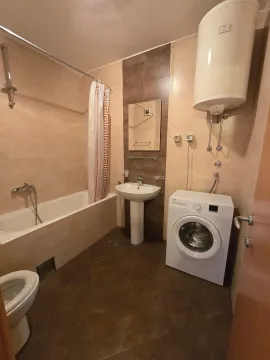 Prodaja, dvosoban stan, 64m², Stari Aerodrom, Podgorica - image 6