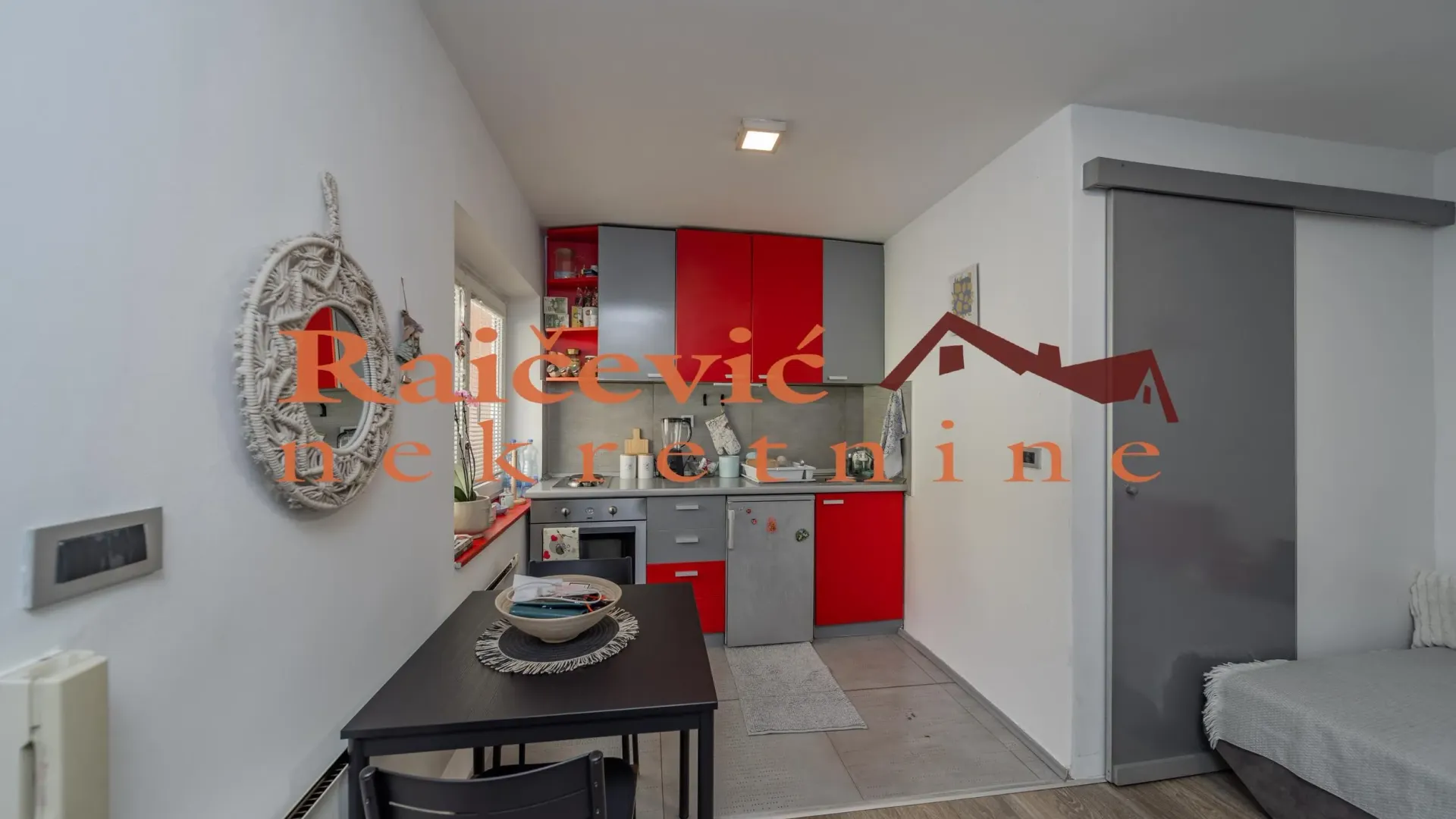 Izdavanje, jednosoban stan, 31m², Zvezdara Sve Podlokacije, Beograd