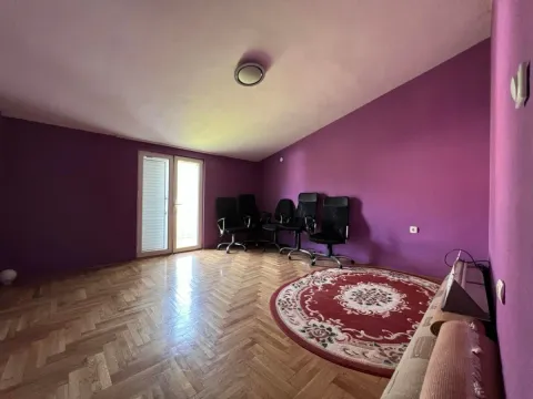 Prodaja, kuća, 170m², Murtovina, Podgorica - image 7