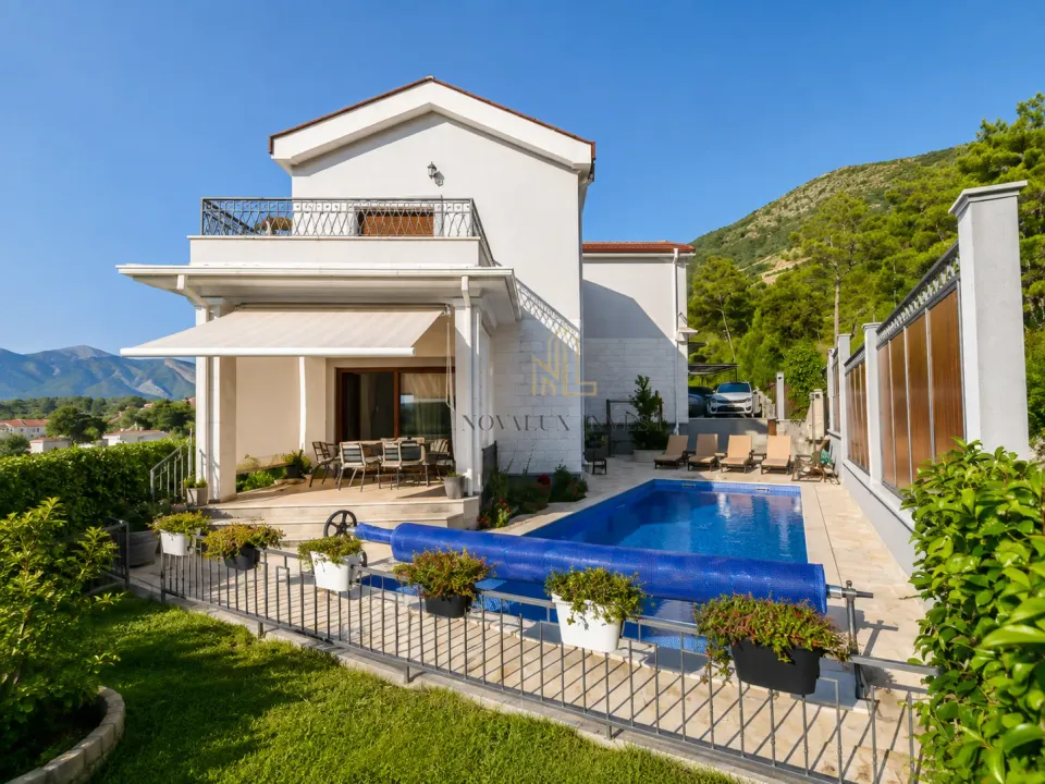 Rent, house, 212m², Kavač, Kotor