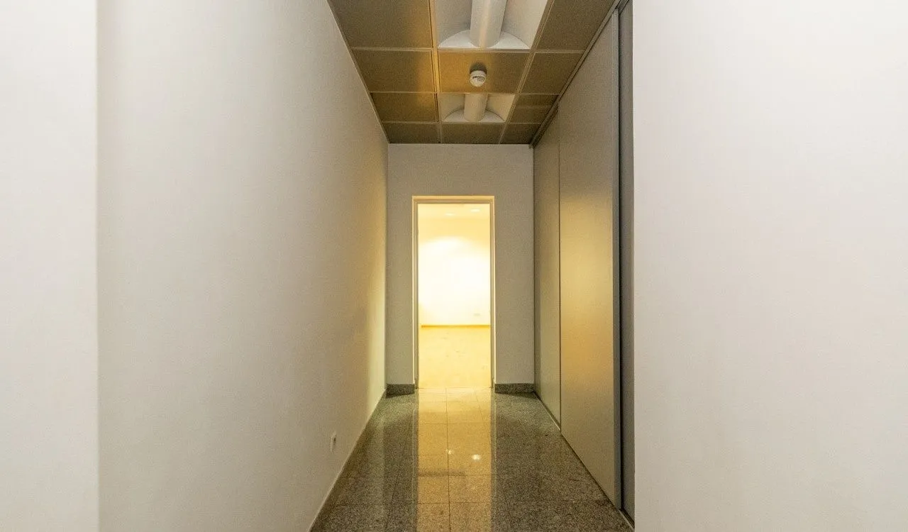 Sale, office space, 157m², Vezirov Most, Podgorica