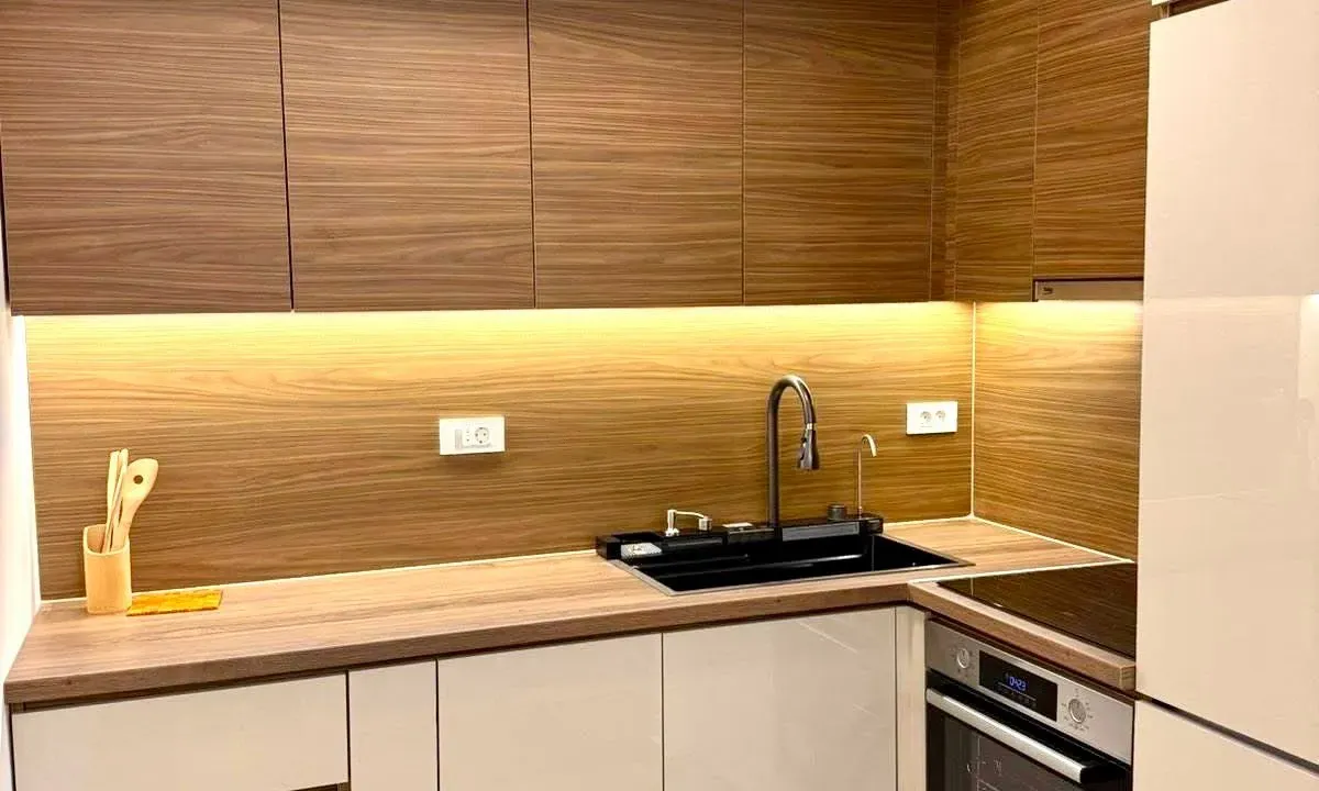 Izdavanje, jednosoban stan, 47m², New City, Podgorica
