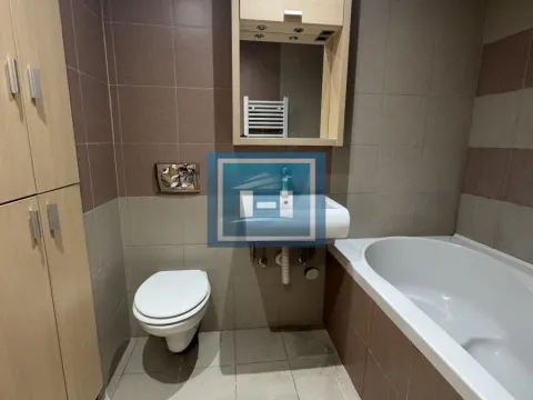 Prodaja, trosoban stan, 82m², Centar, Jagodina - image 15