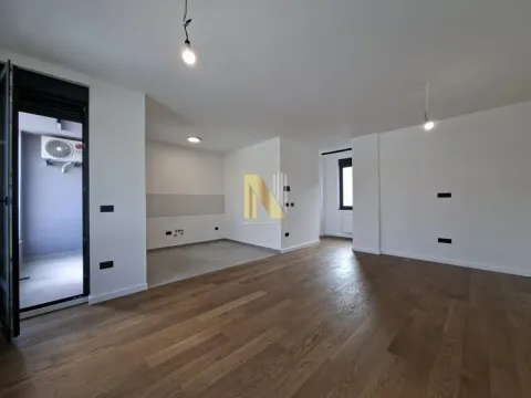 Prodaja, četvorosoban stan, 98m², Grbavica, Novi Sad Sve Podlokacije - image 2