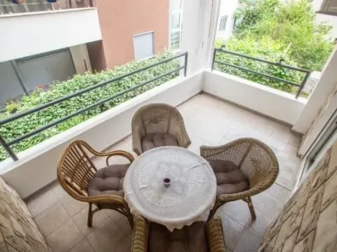 Sale, two bedroom apartment, 68m², Centar, Budva - image 19