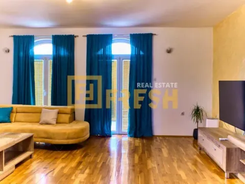 Izdavanje, kuća, 160m², Tološi, Podgorica - image 5