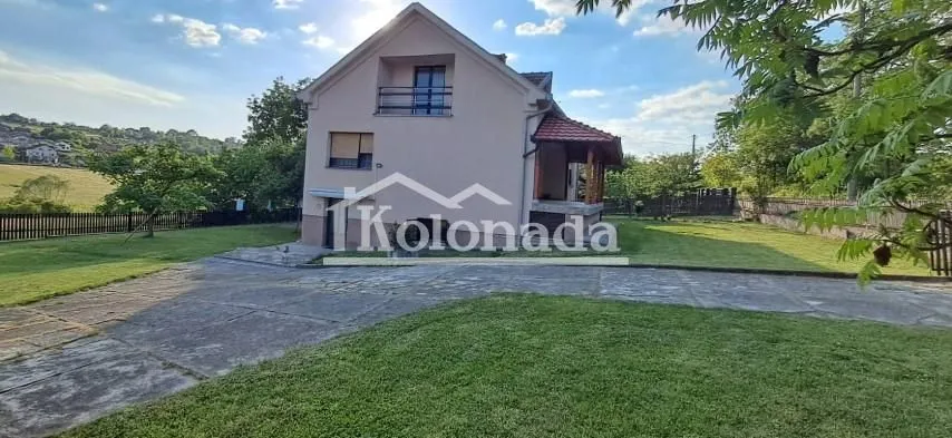 Sale, house, 310m², Sopot, Beograd