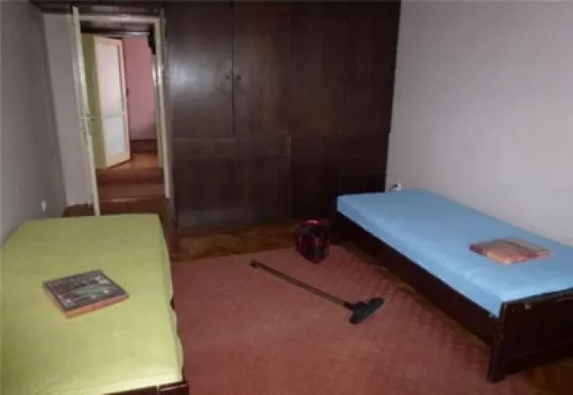 Izdavanje, trosoban stan, 88m², Palilula Sve Podlokacije, Beograd