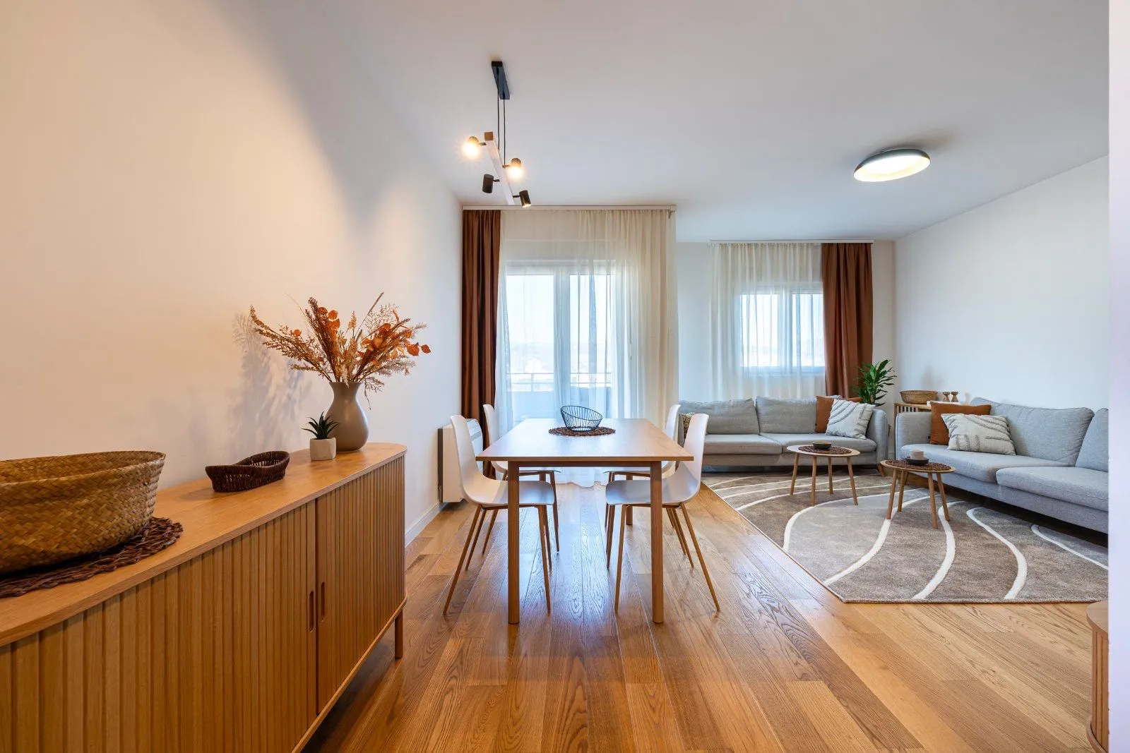 Rent, two bedroom apartment, 70m², Central Point, Podgorica