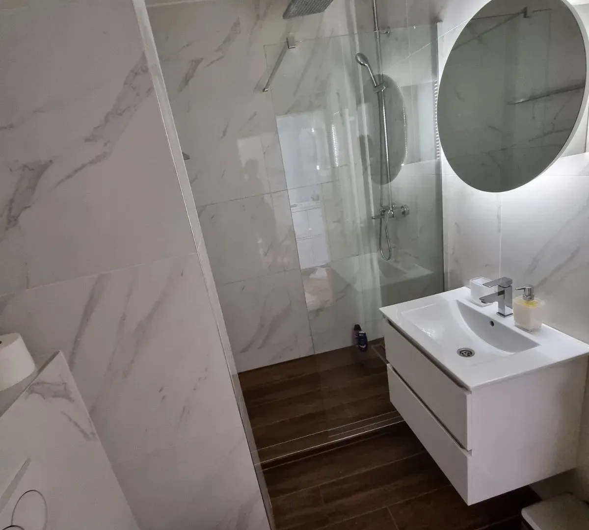 Izdavanje, jednosoban stan, 31m², Grbavica, Novi Sad Sve Podlokacije