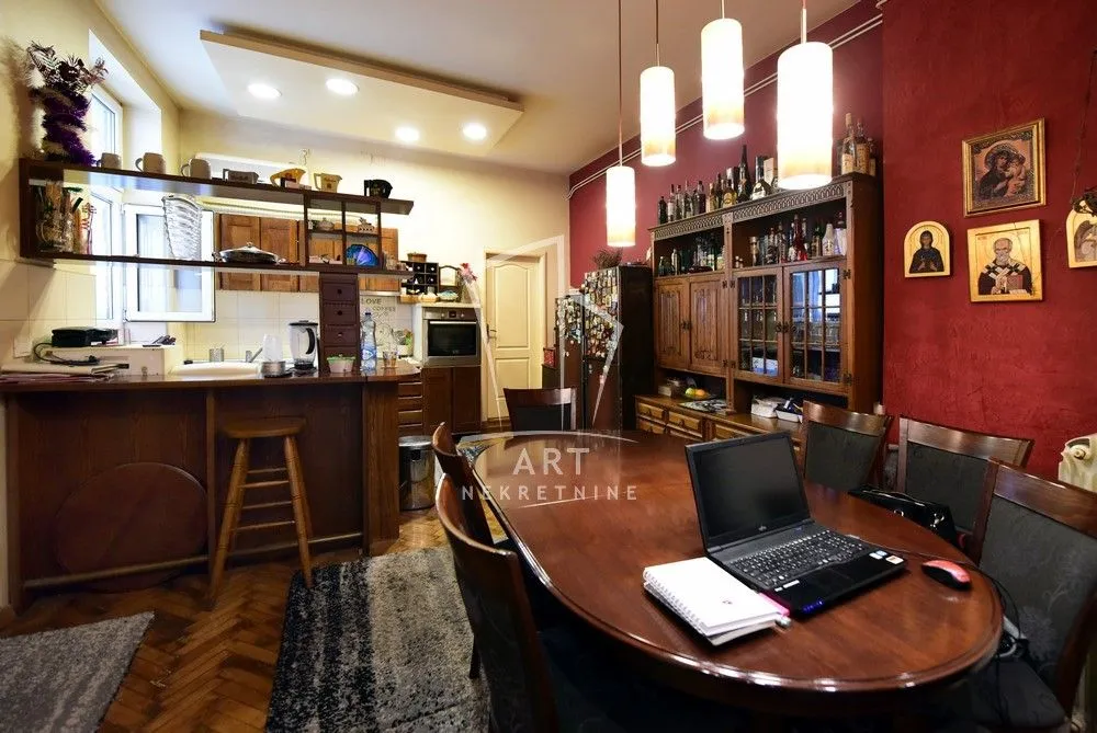 Sale, three bedroom apartment, 86m², Vračar Sve Podlokacije, Beograd