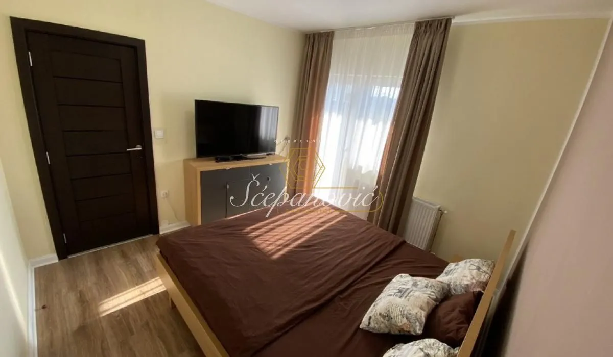Prodaja, trosoban stan, 76m², Adice, Novi Sad Sve Podlokacije
