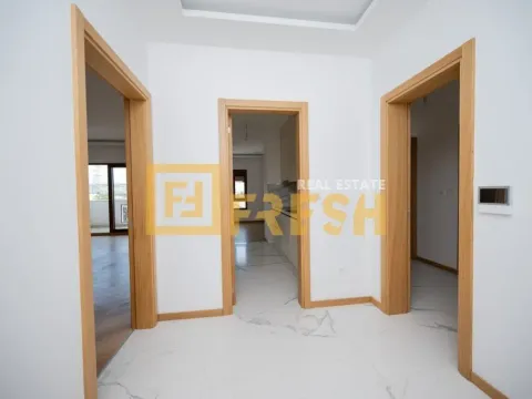 Prodaja, trosoban stan, 142m², Gorica C, Podgorica - image 9