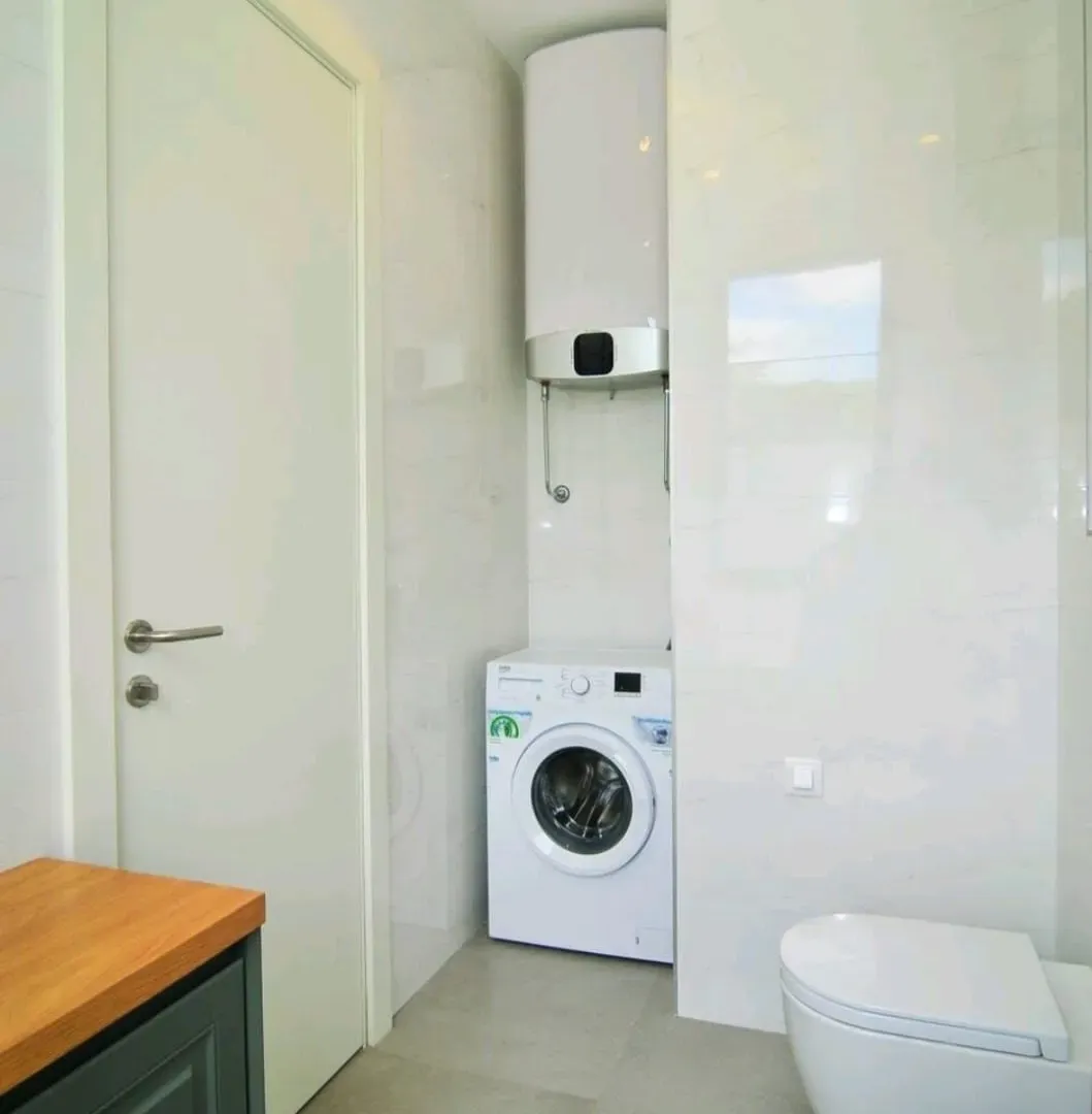 Prodaja, dvosoban stan, 80m², Tivat, Crna Gora