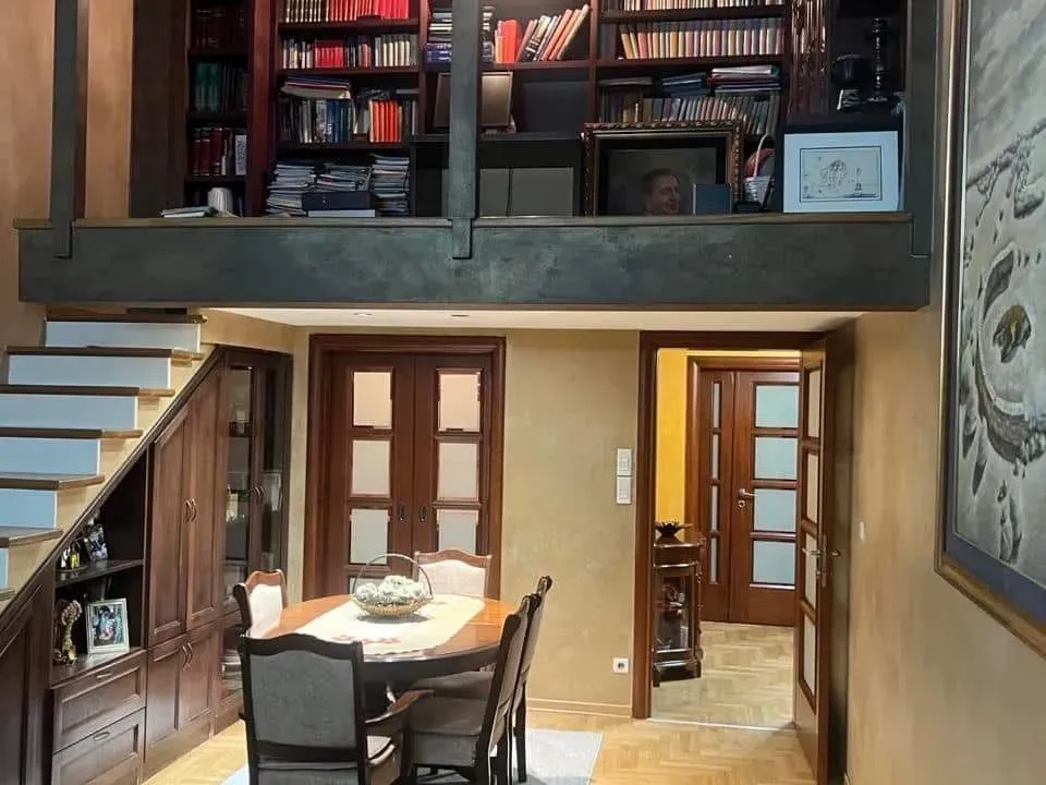 Izdavanje, trosoban stan, 130m², Preko Morače, Podgorica