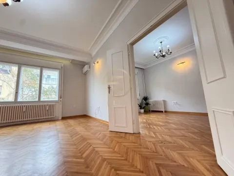 Rent, four bedroom apartment, 123m², Centar, Novi Sad