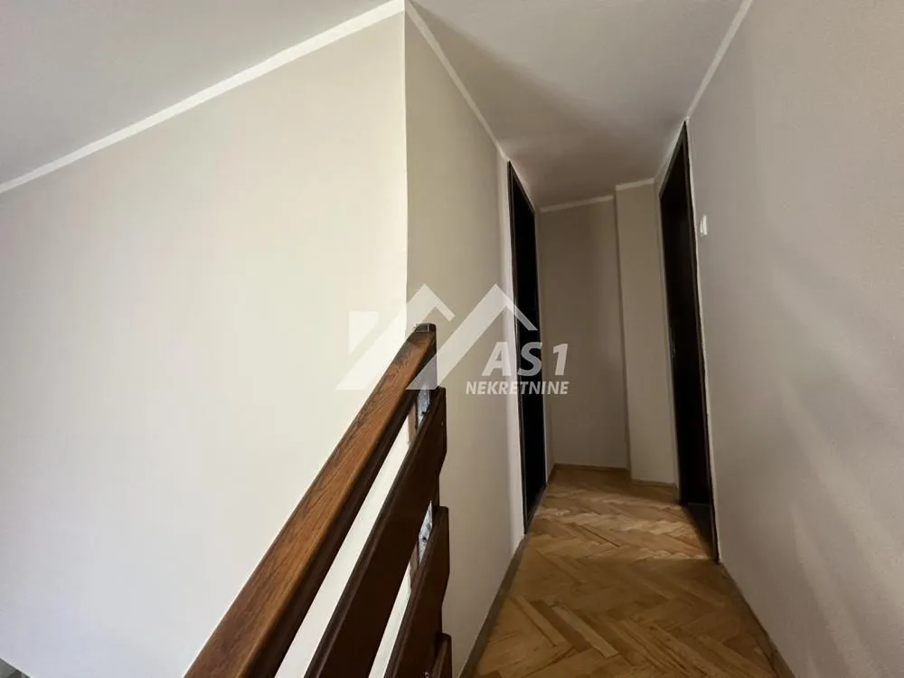 Rent, three bedroom apartment, 65m², Grbavica, Novi Sad Sve Podlokacije