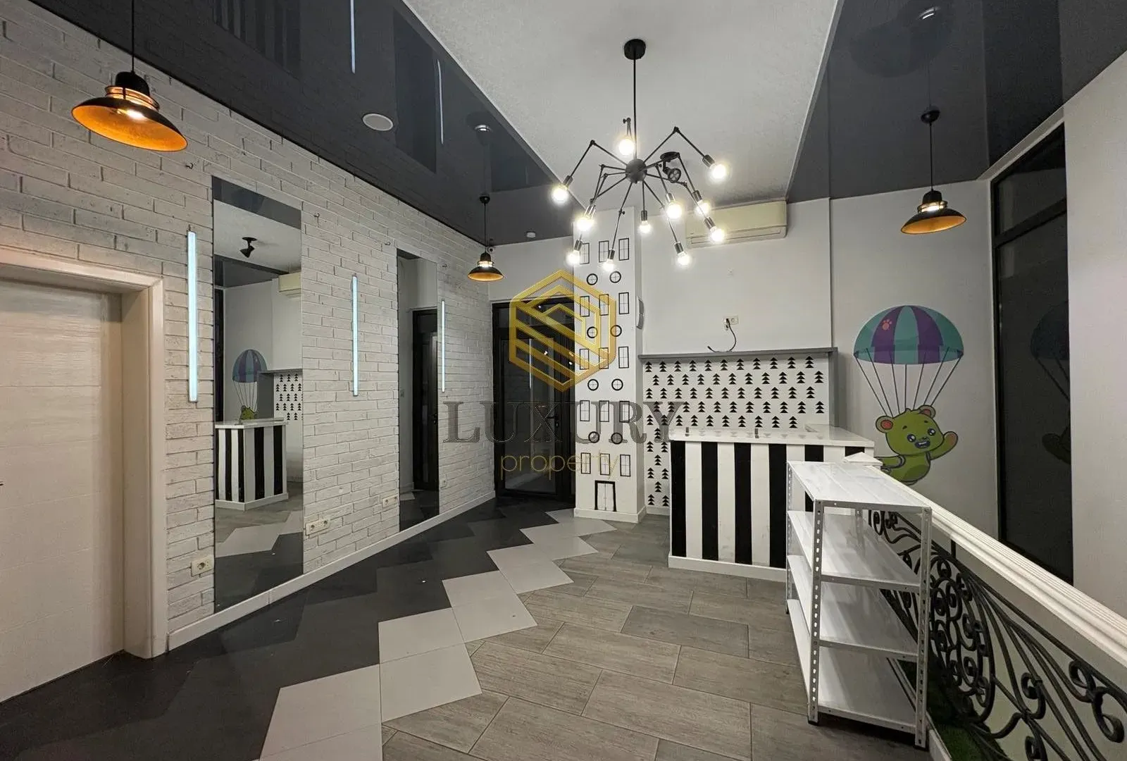 Rent, office space, 92m², Dalmatinska ulica, Podgorica