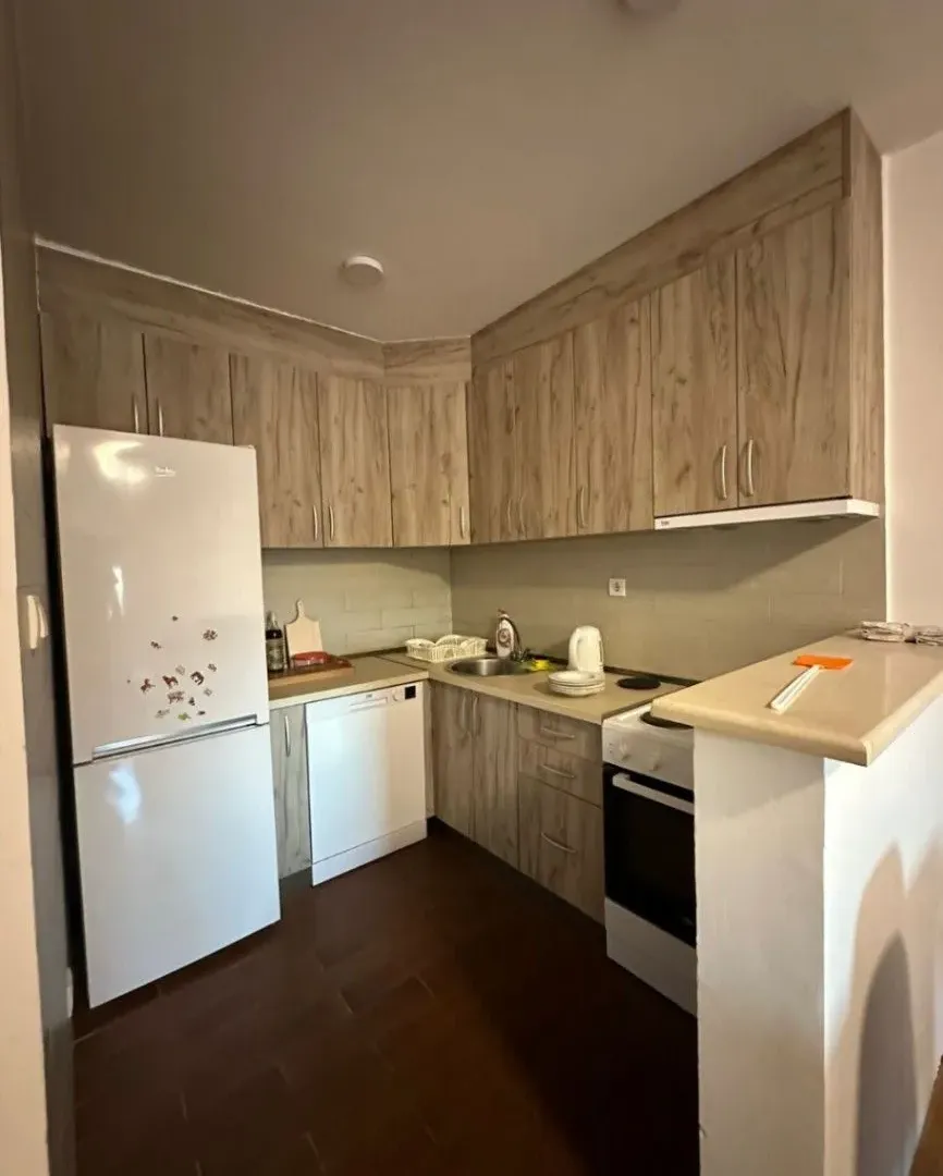 Izdavanje, jednosoban stan, 40m², Zabjelo, Podgorica