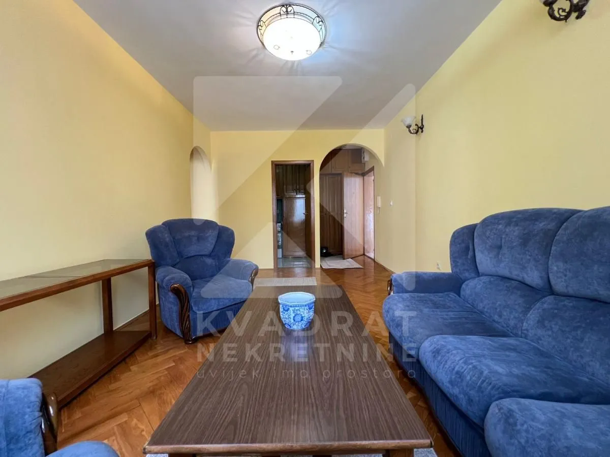 Izdavanje, jednosoban stan, 40m², Zagorič, Podgorica