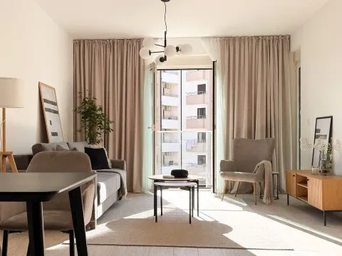 Prodaja, jednosoban stan, 57m², Bečići, Budva - image 1