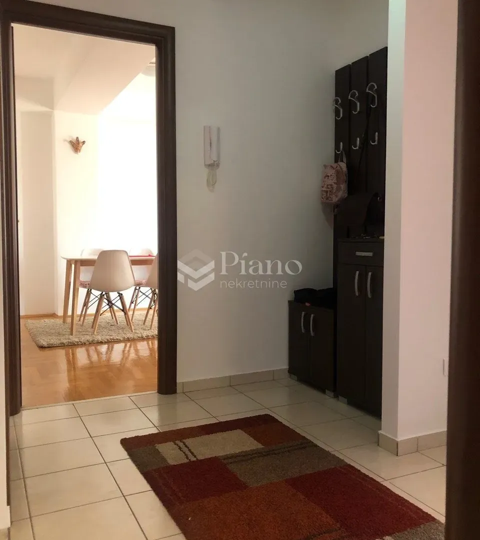Rent, two bedroom apartment, 75m², City Kvart, Podgorica