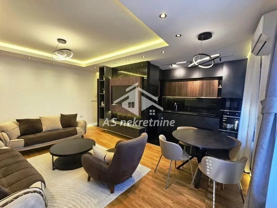 Izdavanje, trosoban stan, 74m², Lekino Brdo, Voždovac Sve Podlokacije