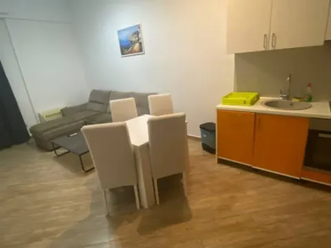 Izdavanje, jednosoban stan, 44m², Centar, Budva - image 2