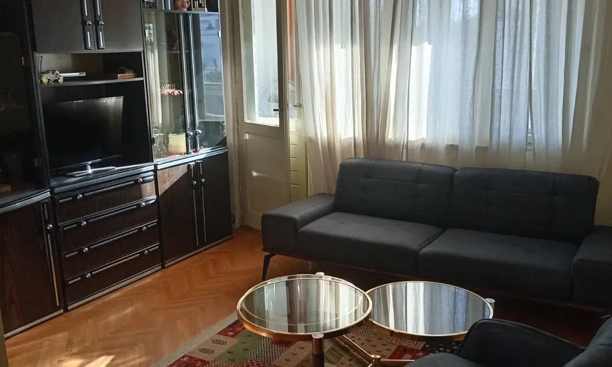 Izdavanje, dvosoban stan, 56m², Preko Morače, Podgorica