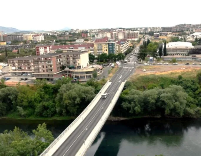 Prodaja, garsonjera, 28m², Krivi Most, Podgorica