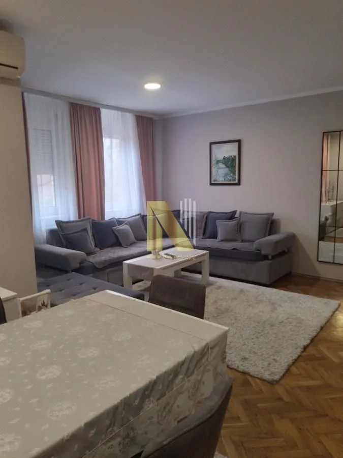 Izdavanje, dvosoban stan, 60m², Novo naselje, Novi Sad