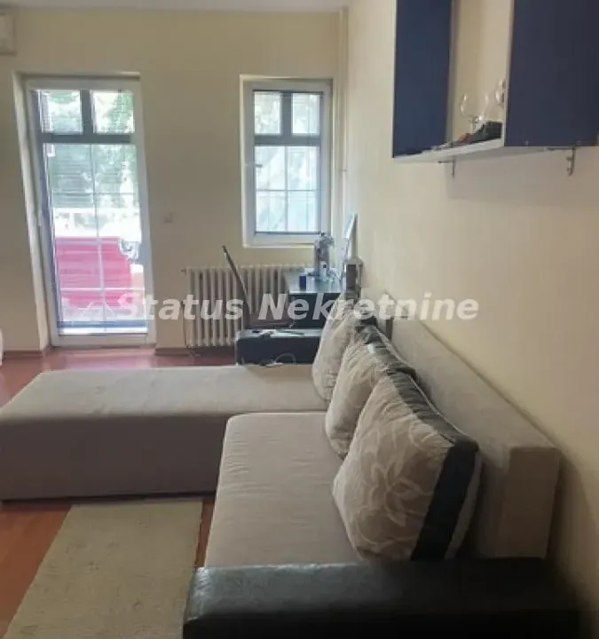 Rent, studio apartment, 30m², Centar, Novi Sad